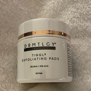 DRMTLGY Tingl Exfoliating Pads